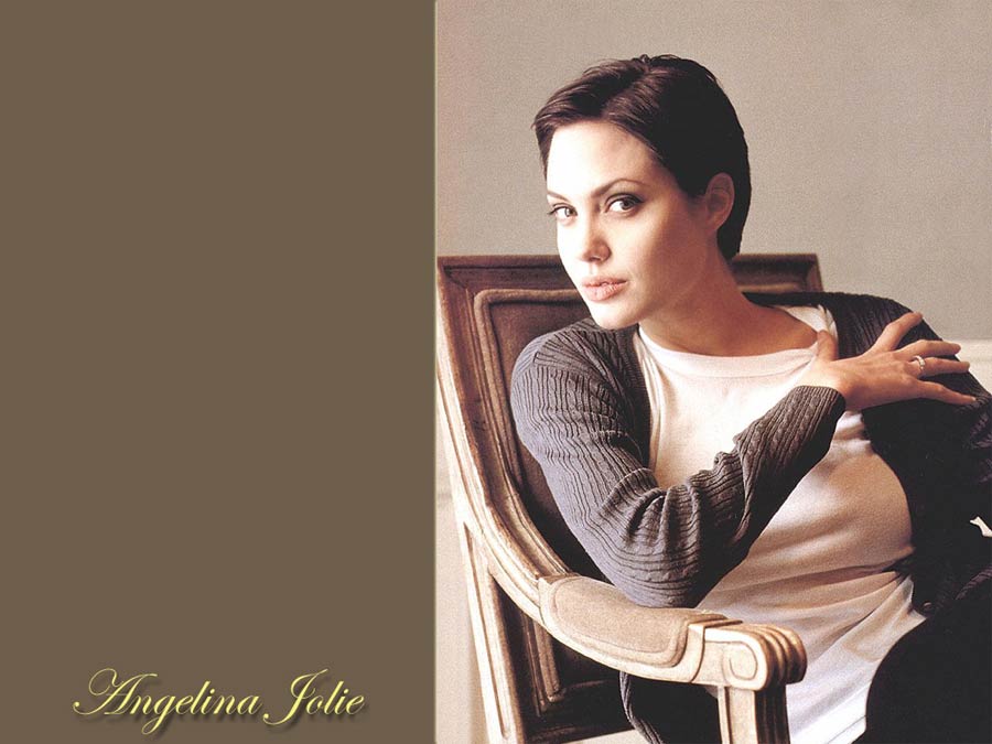 Angelina_Jolie-063